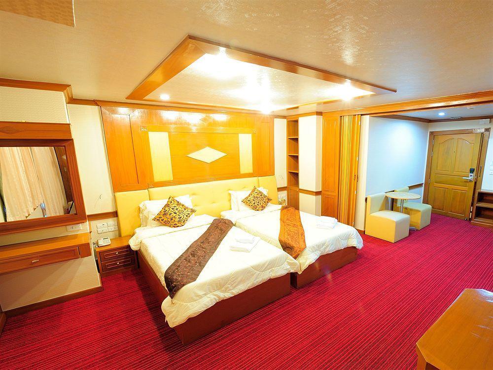 Oyo 796 Paradise Sukhumvit Hotel Bangkok Eksteriør billede