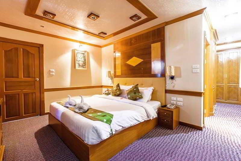 Oyo 796 Paradise Sukhumvit Hotel Bangkok Eksteriør billede
