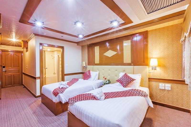 Oyo 796 Paradise Sukhumvit Hotel Bangkok Eksteriør billede