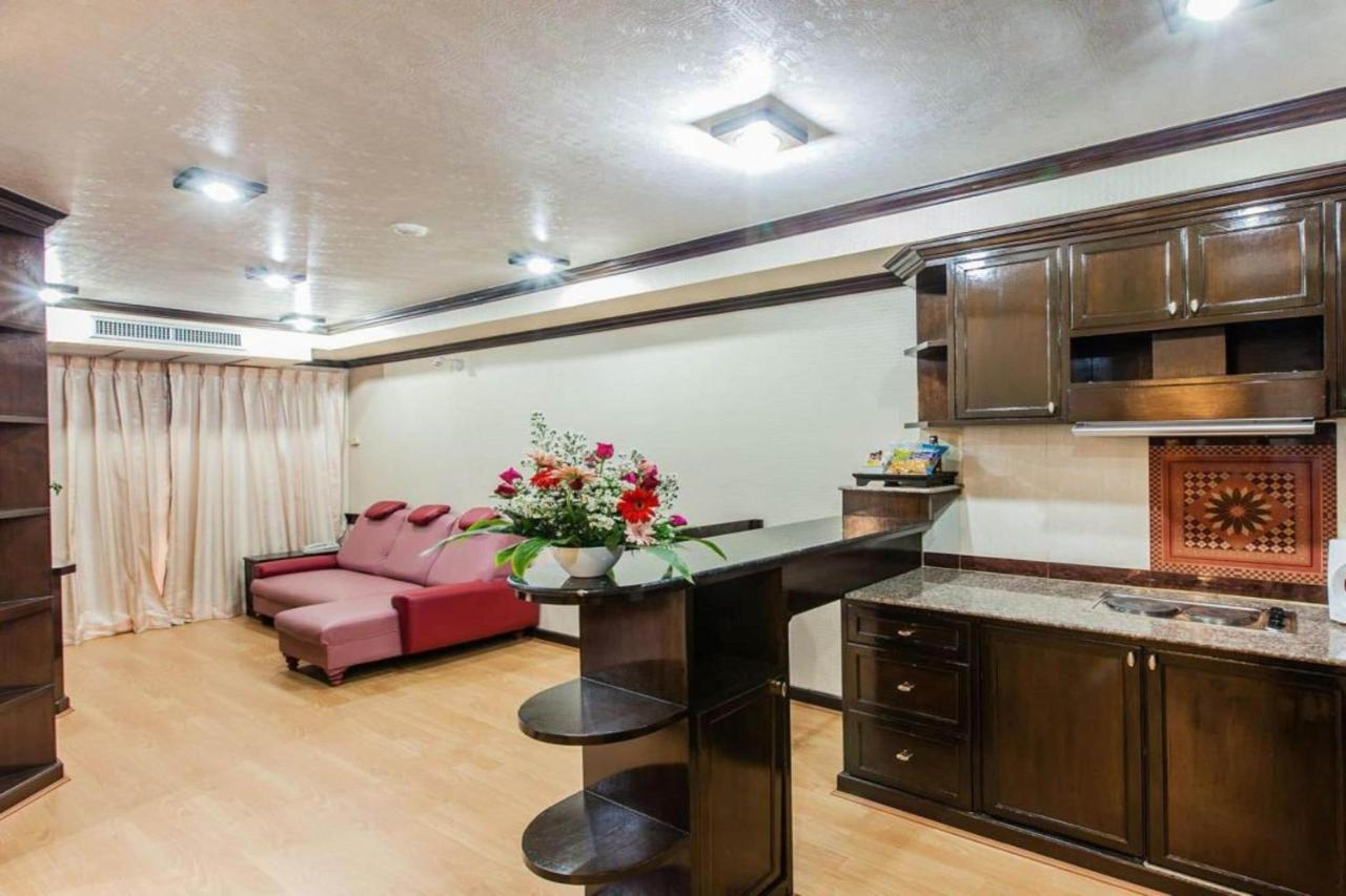 Oyo 796 Paradise Sukhumvit Hotel Bangkok Eksteriør billede